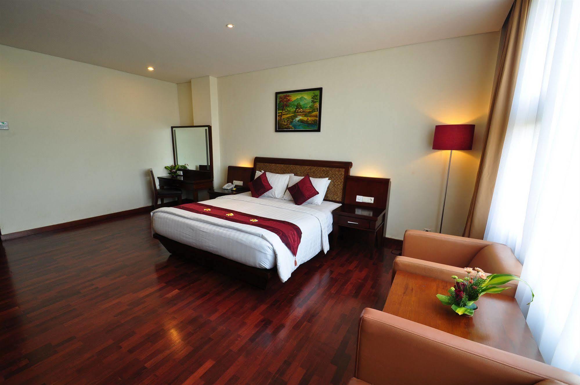 Capital O 2114 Grand Jimbaran Boutique Hotel المظهر الخارجي الصورة