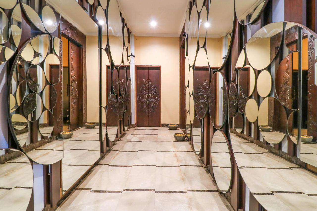 Capital O 2114 Grand Jimbaran Boutique Hotel المظهر الخارجي الصورة