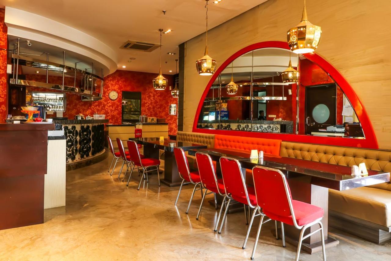 Capital O 2114 Grand Jimbaran Boutique Hotel المظهر الخارجي الصورة