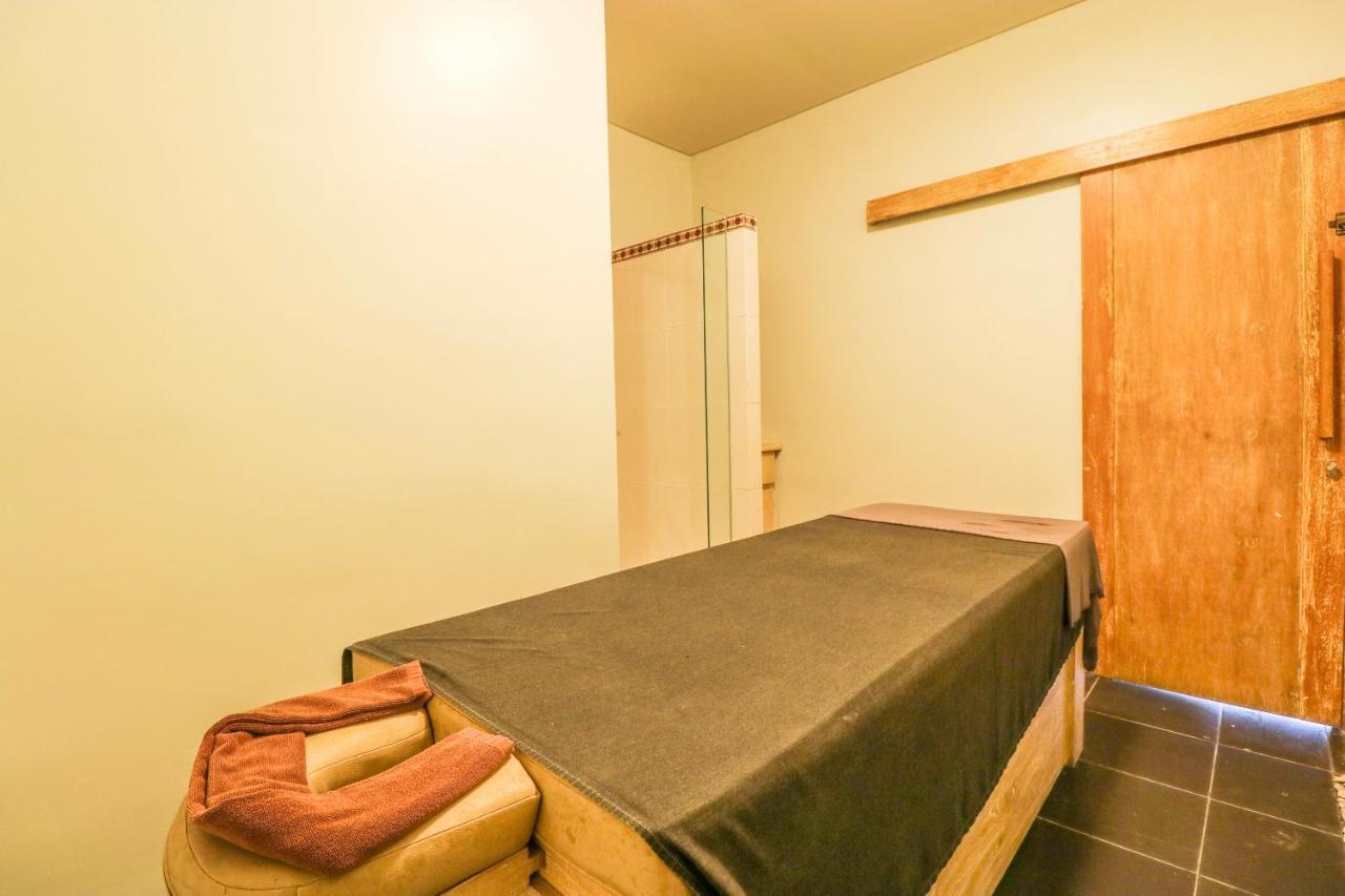 Capital O 2114 Grand Jimbaran Boutique Hotel المظهر الخارجي الصورة